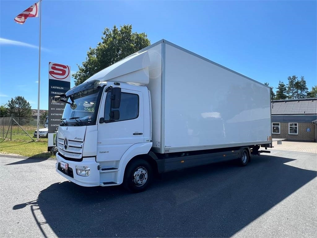 Mercedes-Benz Atego 1224 LnR - Xe tải hộp: hình 1 Mercedes-Benz Atego 1224 LnR - Xe tải hộp: hình 1