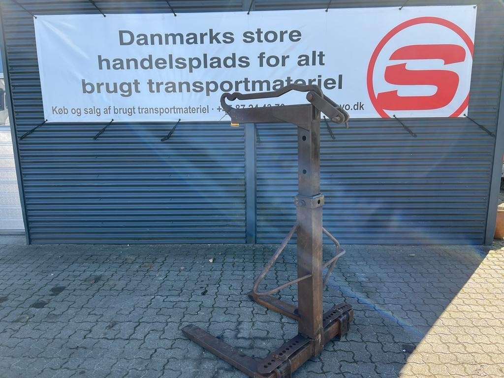 Pallegaffel justerbar - Chĩa: hình 1 Pallegaffel justerbar - Chĩa: hình 1