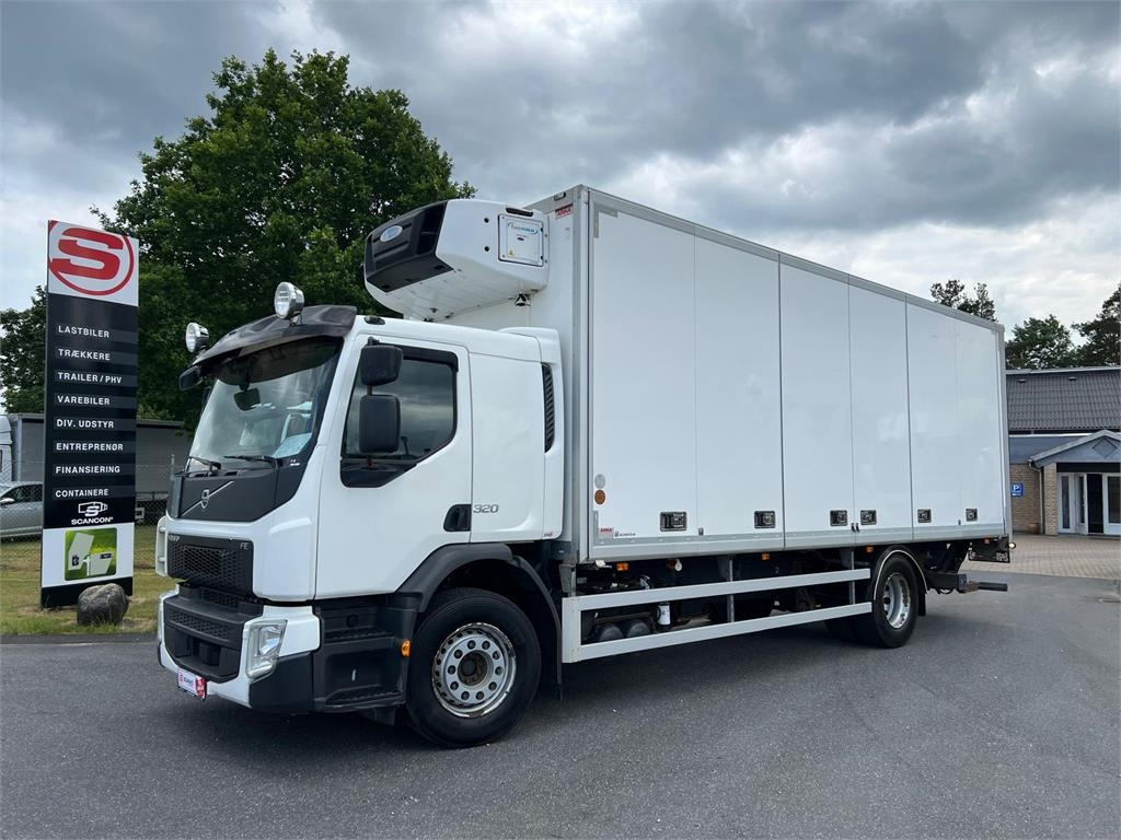 Volvo FE320 18 ton - Xe tải đông lạnh: hình 1 Volvo FE320 18 ton - Xe tải đông lạnh: hình 1