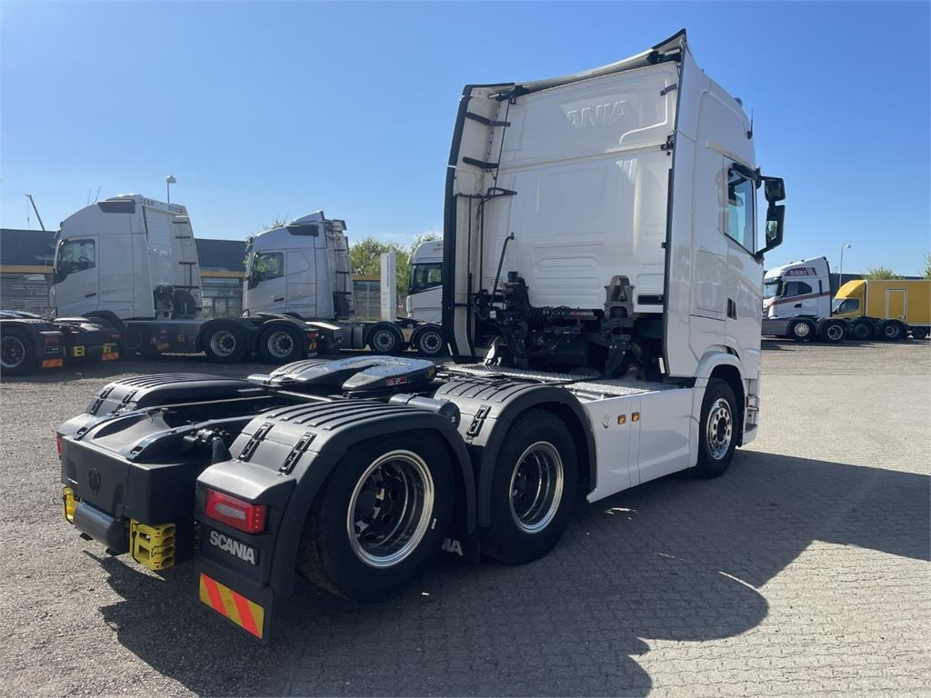 Scania S660 A 6x2 NB 2950 - Xe đầu kéo: hình 2 Scania S660 A 6x2 NB 2950 - Xe đầu kéo: hình 2