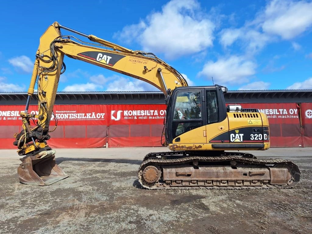 CAT 320DLRR PYÖRITTÄJÄLLÄ - Máy xúc bánh xích: hình 1 CAT 320DLRR PYÖRITTÄJÄLLÄ - Máy xúc bánh xích: hình 1