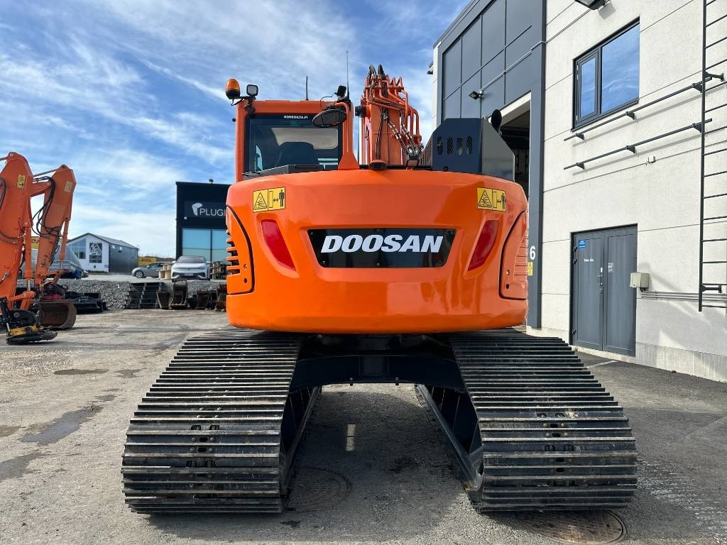 Doosan DX 140 LCR-5 metsäalusta - Máy xúc bánh xích: hình 3 Doosan DX 140 LCR-5 metsäalusta - Máy xúc bánh xích: hình 3
