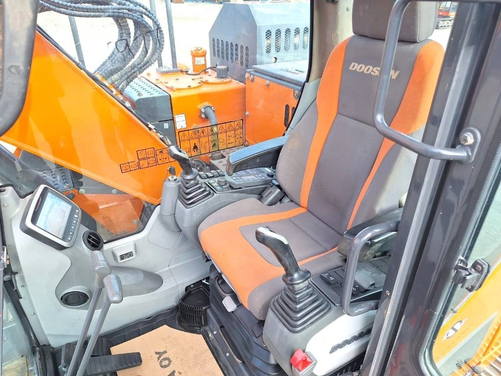 Máy xúc bánh xích Doosan DX140LCR-5: hình 9