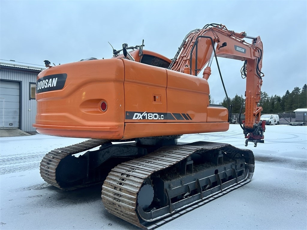 Doosan MYYTY! SOLD! DX180LCH PYÖRITTÄJÄLLÄ - Máy xúc bánh xích: hình 4 Doosan MYYTY! SOLD! DX180LCH PYÖRITTÄJÄLLÄ - Máy xúc bánh xích: hình 4