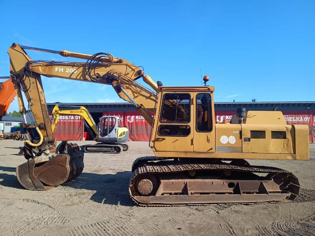Fiat-Hitachi FH200T 2-KAUHAA - Máy xúc bánh xích: hình 1 Fiat-Hitachi FH200T 2-KAUHAA - Máy xúc bánh xích: hình 1