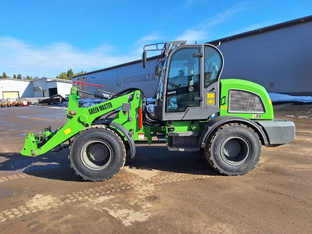 Greenmaster 825 PIIKIT, KAUHA JA HIEKOITIN - Máy xúc lật bánh lốp: hình 1 Greenmaster 825 PIIKIT, KAUHA JA HIEKOITIN - Máy xúc lật bánh lốp: hình 1