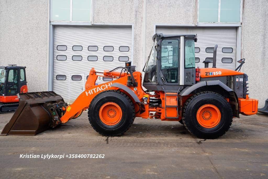 Hitachi ZW150 LONGBOOM - Máy xúc lật bánh lốp: hình 1 Hitachi ZW150 LONGBOOM - Máy xúc lật bánh lốp: hình 1