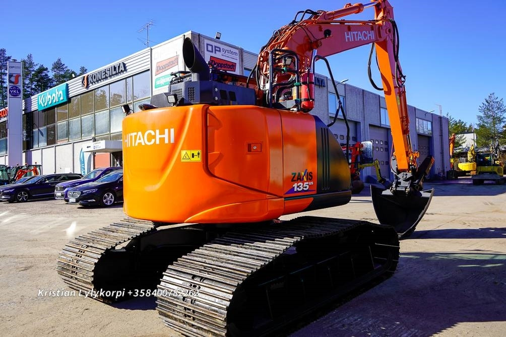 Hitachi ZX135US-6 METSÄALUSTALLA - Máy xúc bánh xích: hình 5 Hitachi ZX135US-6 METSÄALUSTALLA - Máy xúc bánh xích: hình 5