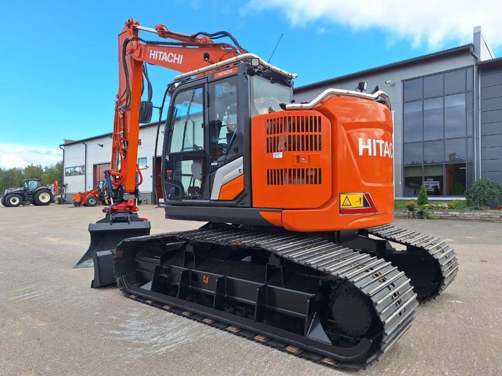 Hitachi ZX135USL-7 PUSKULEVY -SUOALUSTA- - Máy xúc bánh xích: hình 3 Hitachi ZX135USL-7 PUSKULEVY -SUOALUSTA- - Máy xúc bánh xích: hình 3