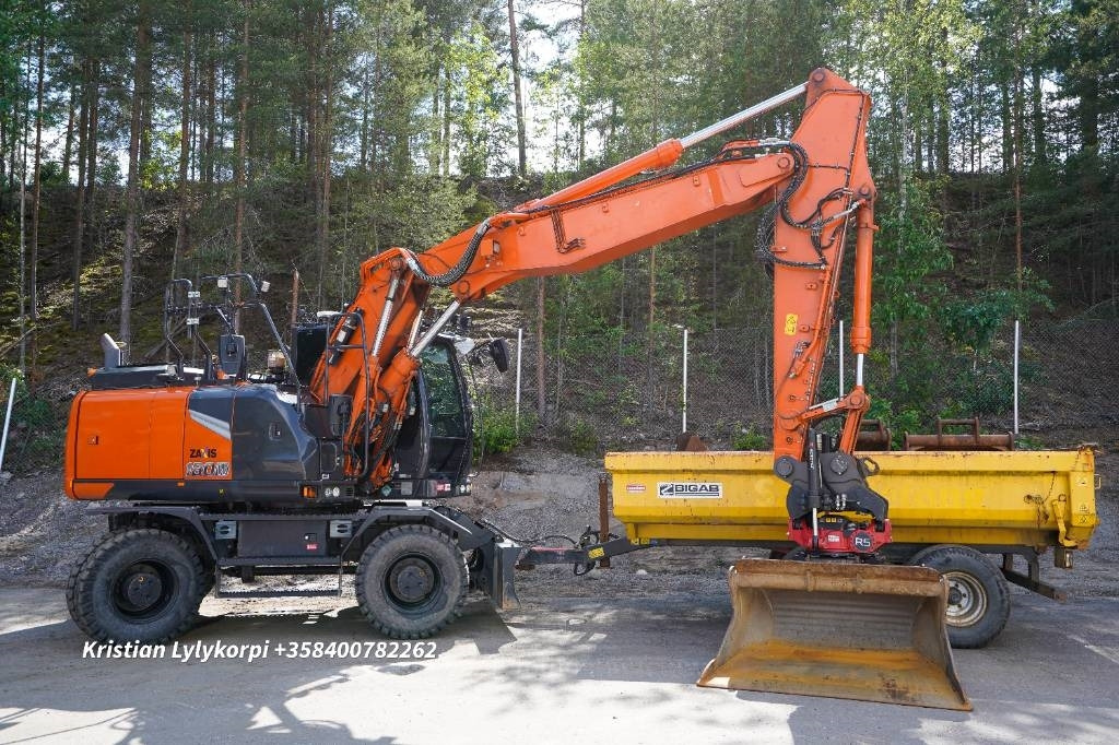 Hitachi ZX180W-7 HUIPPUVARUSTEET STAGE 5 - Máy xúc bánh lốp: hình 1 Hitachi ZX180W-7 HUIPPUVARUSTEET STAGE 5 - Máy xúc bánh lốp: hình 1