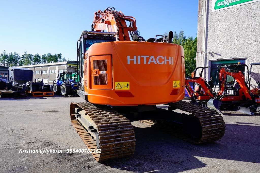 Hitachi ZX225USLC-6 Huippuvarusteet! - Máy xúc bánh xích: hình 4 Hitachi ZX225USLC-6 Huippuvarusteet! - Máy xúc bánh xích: hình 4