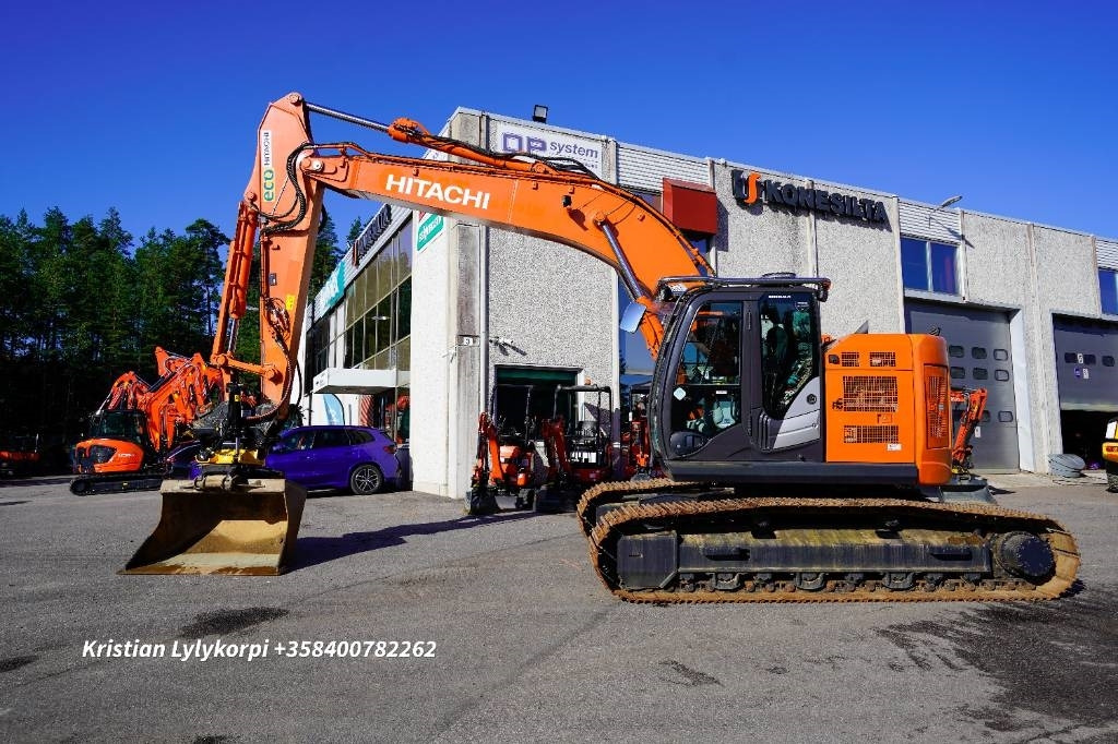 Hitachi ZX225USLC-6 Huippuvarusteet! - Máy xúc bánh xích: hình 1 Hitachi ZX225USLC-6 Huippuvarusteet! - Máy xúc bánh xích: hình 1