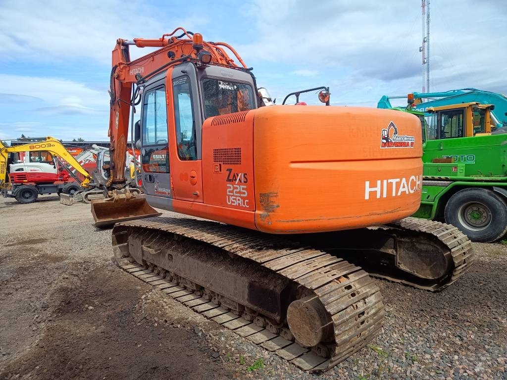 Hitachi ZX225USR KALLISTAJALLA - Máy xúc bánh xích: hình 3 Hitachi ZX225USR KALLISTAJALLA - Máy xúc bánh xích: hình 3
