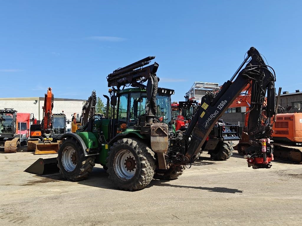 Huddig 1260B NOSTURILLA - Máy xúc trước múc sau: hình 3 Huddig 1260B NOSTURILLA - Máy xúc trước múc sau: hình 3