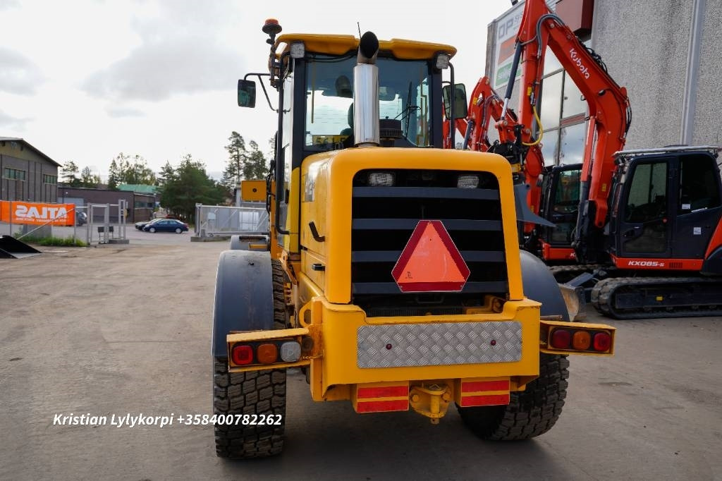 JCB 412S LAMELLIRENKAILLA - Máy xúc lật bánh lốp: hình 3 JCB 412S LAMELLIRENKAILLA - Máy xúc lật bánh lốp: hình 3