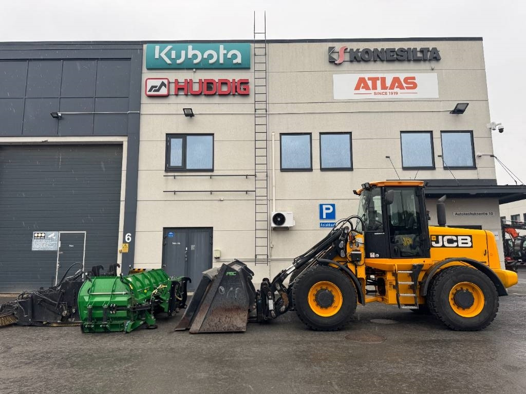 JCB 416 HT HYVÄT VARUSTEET - Máy xúc lật bánh lốp: hình 1 JCB 416 HT HYVÄT VARUSTEET - Máy xúc lật bánh lốp: hình 1