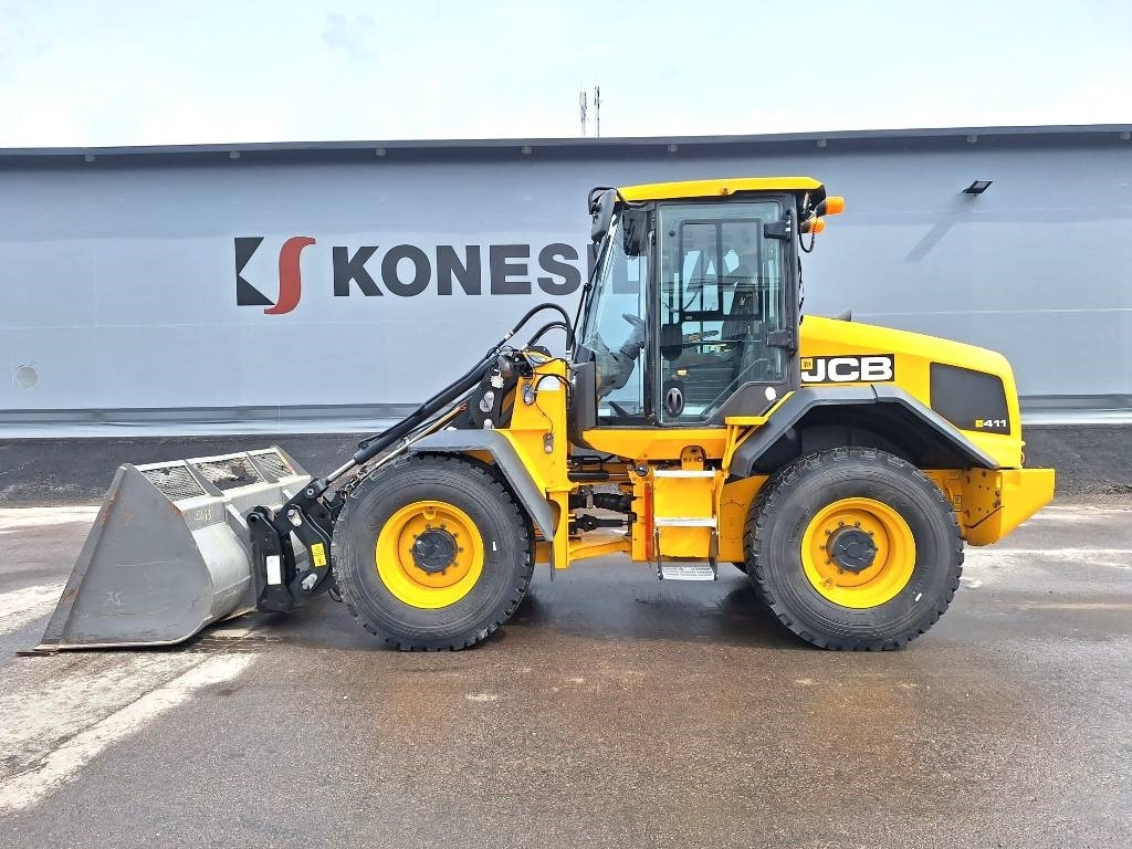 JCB MYYTY! SOLD! 411HT T4F HYVÄT RENKAAT YM. - Máy xúc lật bánh lốp: hình 1 JCB MYYTY! SOLD! 411HT T4F HYVÄT RENKAAT YM. - Máy xúc lật bánh lốp: hình 1
