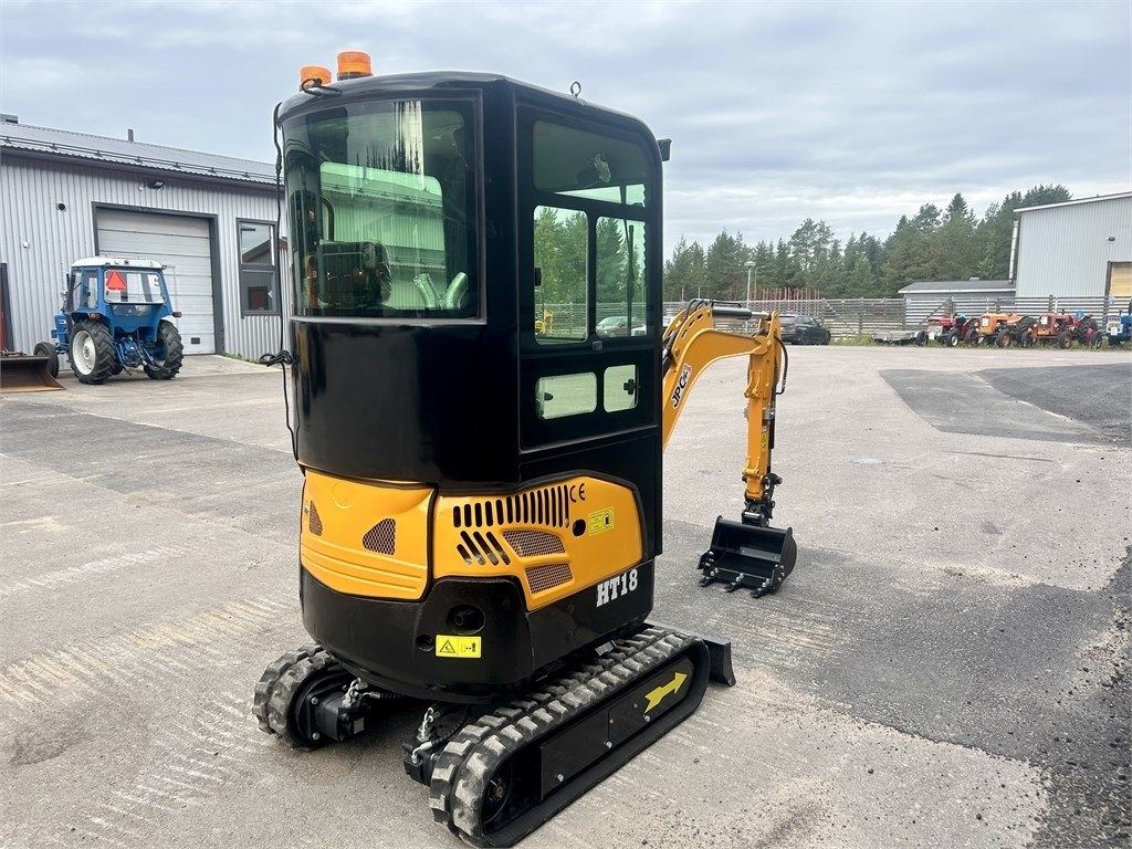 JPC HT18 HYTILLÄ KUIN UUSI - Máy xúc mini: hình 4 JPC HT18 HYTILLÄ KUIN UUSI - Máy xúc mini: hình 4