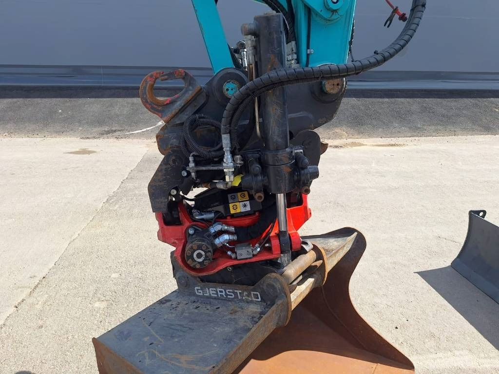 Máy xúc mini Kobelco MYYTY! SOLD! SK75SR-7 PYÖRITTÄJÄLLÄ: hình 9