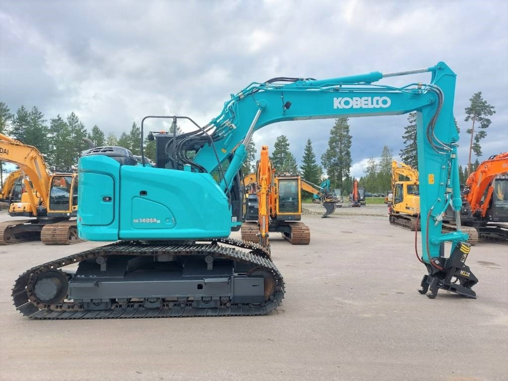 Kobelco SK140SRLC-7 Suoalusta TULOSSA 800MM TELAT STAGE 5 - Máy xúc bánh xích: hình 4 Kobelco SK140SRLC-7 Suoalusta TULOSSA 800MM TELAT STAGE 5 - Máy xúc bánh xích: hình 4