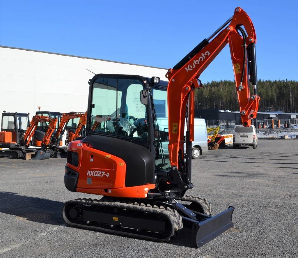 Kubota KX027-4 UUSI, TAKUU 24KK - Máy xúc mini: hình 5 Kubota KX027-4 UUSI, TAKUU 24KK - Máy xúc mini: hình 5