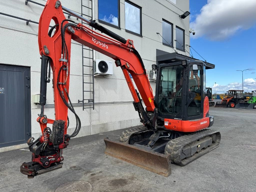 Kubota KX057-4 PYÖRITTÄJÄLLÄ - Máy xúc mini: hình 2 Kubota KX057-4 PYÖRITTÄJÄLLÄ - Máy xúc mini: hình 2