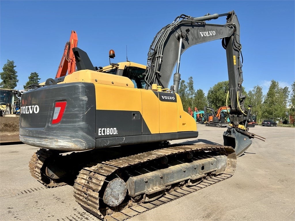 Volvo EC180DL PYÖRITTÄJÄLLÄ  - Máy xúc bánh xích: hình 5 Volvo EC180DL PYÖRITTÄJÄLLÄ  - Máy xúc bánh xích: hình 5