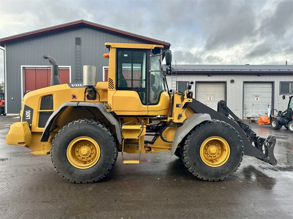 Volvo L60G LONGBOOM - Máy xúc lật bánh lốp: hình 5 Volvo L60G LONGBOOM - Máy xúc lật bánh lốp: hình 5