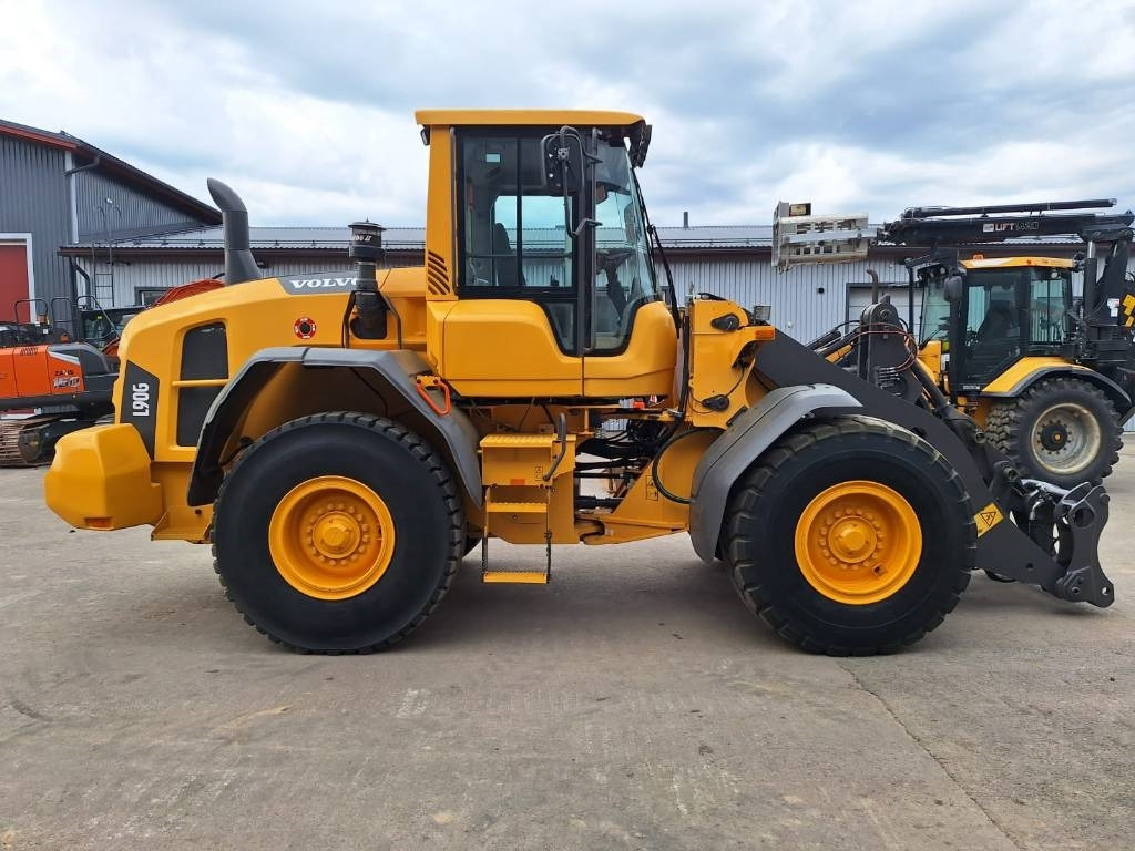 Volvo MYYTY! SOLD! L90G RASVARI, YM. - Máy xúc lật bánh lốp: hình 5 Volvo MYYTY! SOLD! L90G RASVARI, YM. - Máy xúc lật bánh lốp: hình 5