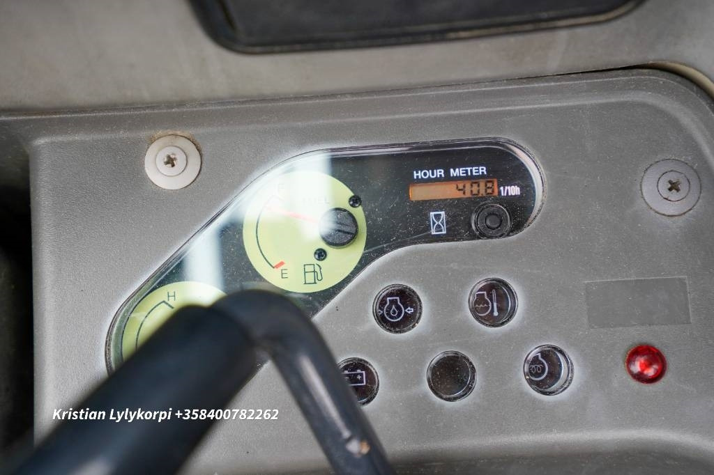 Máy xúc mini Yanmar SV 100-1: hình 15