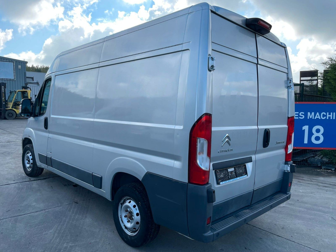 Citroën Jumper 2.0HDI. Klima. Navi. Kam. Motor Problem! - Xe van chở hàng: hình 3 Citroën Jumper 2.0HDI. Klima. Navi. Kam. Motor Problem! - Xe van chở hàng: hình 3