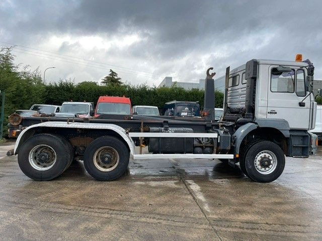 MAN 33-350. 6X6. Motorschaden. - Xe tải nâng móc: hình 1 MAN 33-350. 6X6. Motorschaden. - Xe tải nâng móc: hình 1