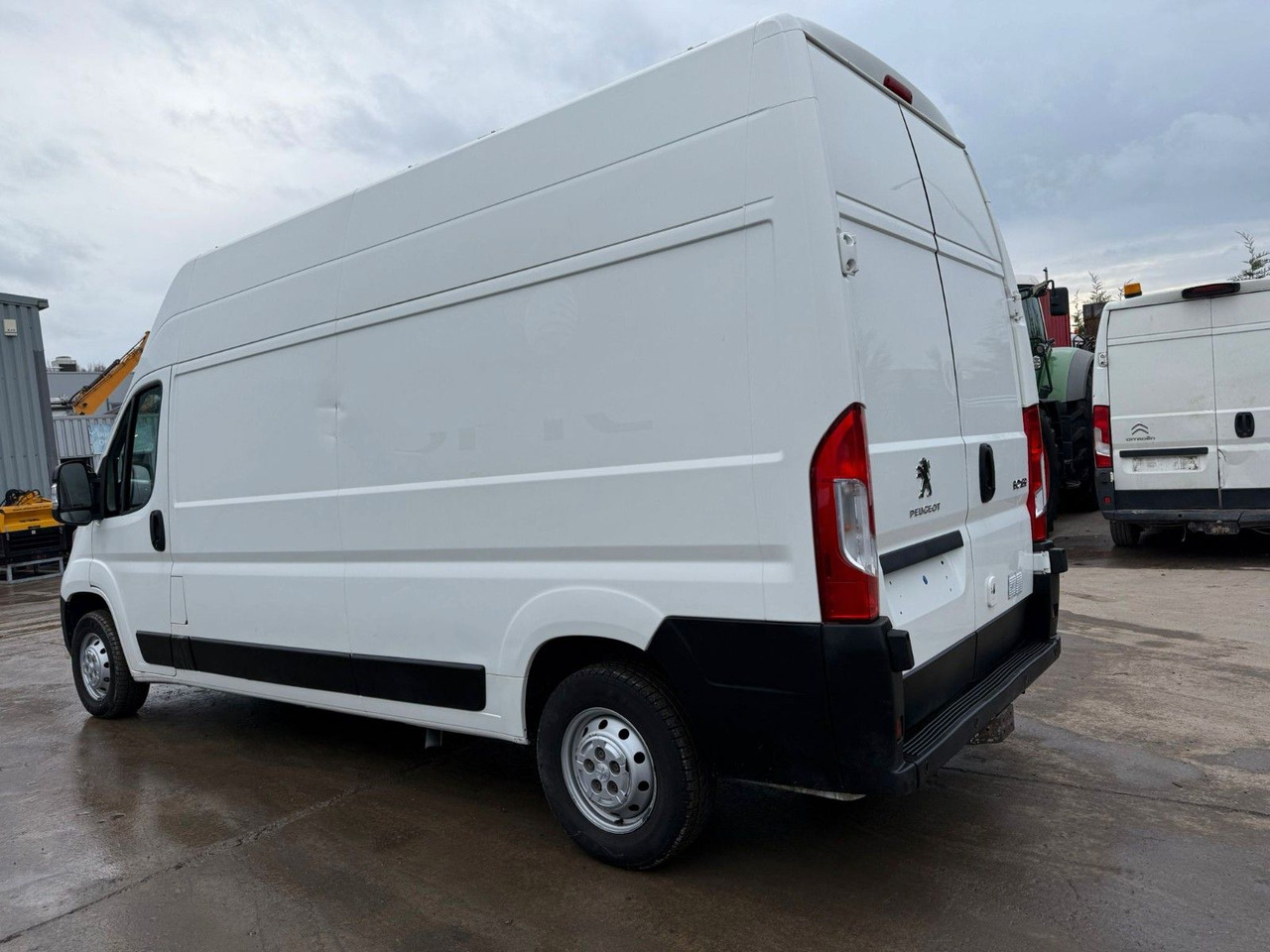 Peugeot Boxer 2.0HDI. Maxi. Klima. Dieselpumpe defekt! - Xe van chở hàng: hình 3 Peugeot Boxer 2.0HDI. Maxi. Klima. Dieselpumpe defekt! - Xe van chở hàng: hình 3