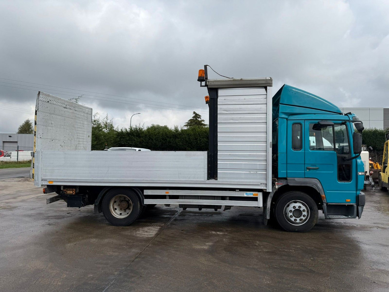 Volvo FL6-250. ALU Pritsche 5.00m. LBW. Klima. - Xe tải thùng lửng/ Phẳng: hình 2 Volvo FL6-250. ALU Pritsche 5.00m. LBW. Klima. - Xe tải thùng lửng/ Phẳng: hình 2