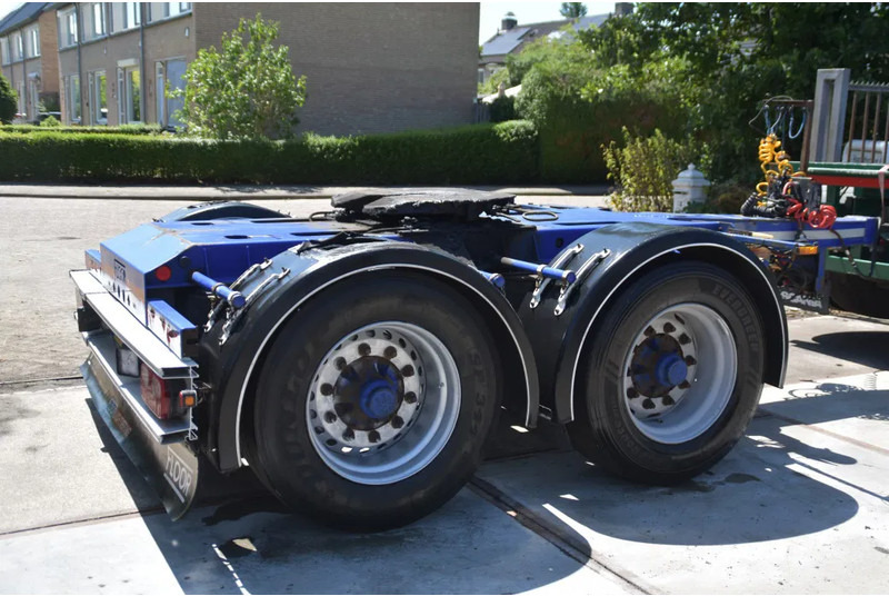 Floor FLMA-18 - DOLLY - BPW AXLES - DRUM BRAKES - CENTRAL LUBRICATION - WABCO SMARTBOARD - - Rơ moóc dolly: hình 4 Floor FLMA-18 - DOLLY - BPW AXLES - DRUM BRAKES - CENTRAL LUBRICATION - WABCO SMARTBOARD - - Rơ moóc dolly: hình 4