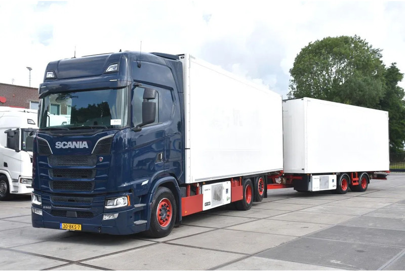 Scania S520 V8 NGS 6x2*4NB + SCHMITZ ZKO 20 - THERMO KING - RETARDER - FULL AIR - WHEELBASE: 515 CM - TOP CONDITION - - Xe tải đông lạnh: hình 1 Scania S520 V8 NGS 6x2*4NB + SCHMITZ ZKO 20 - THERMO KING - RETARDER - FULL AIR - WHEELBASE: 515 CM - TOP CONDITION - - Xe tải đông lạnh: hình 1