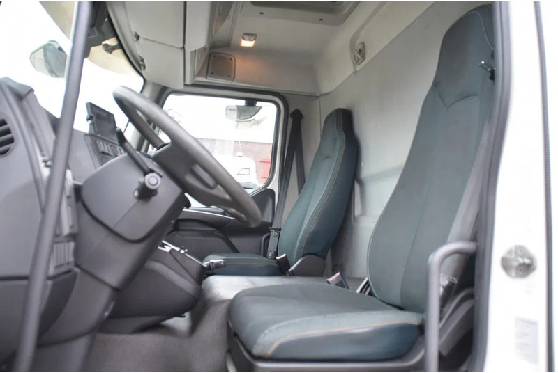Volvo FL 280 4x2 + BOX - 312 TKM - AIRCO - DOUBLE CARGOFLOOR - ELEVATOR - REMOTE CONTROL - CAMERA - - Xe tải hộp: hình 4 Volvo FL 280 4x2 + BOX - 312 TKM - AIRCO - DOUBLE CARGOFLOOR - ELEVATOR - REMOTE CONTROL - CAMERA - - Xe tải hộp: hình 4