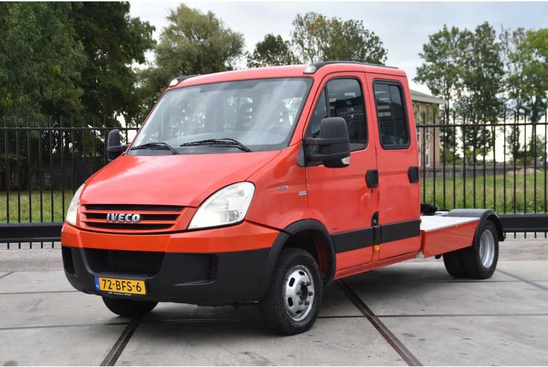 Iveco 40C18 - MANUAL - EURO 4 - 341 TKM - RADIO - BACKSEAT - 4 DOORS - GOOD CONDITION - - Xe đầu kéo: hình 2 Iveco 40C18 - MANUAL - EURO 4 - 341 TKM - RADIO - BACKSEAT - 4 DOORS - GOOD CONDITION - - Xe đầu kéo: hình 2