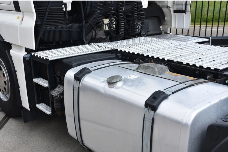 Xe đầu kéo MAN TGX 18.420 - EURO 6 - ADR FL - PARK. AIRCO - NAVI - PTO - XENON LIGHTS - TOP CONDITION -: hình 9