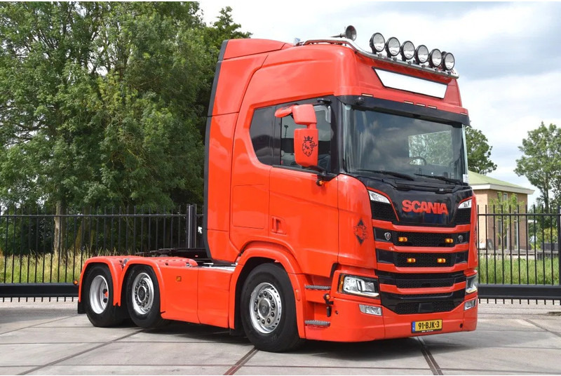 Scania R450 NGS 6x2/4NB - RETARDER - FULL AIR - 748 TKM - LEATHER SEATS - NAVI - 2 x FUEL TANKS - LED LIGHTS - - Xe đầu kéo: hình 1 Scania R450 NGS 6x2/4NB - RETARDER - FULL AIR - 748 TKM - LEATHER SEATS - NAVI - 2 x FUEL TANKS - LED LIGHTS - - Xe đầu kéo: hình 1