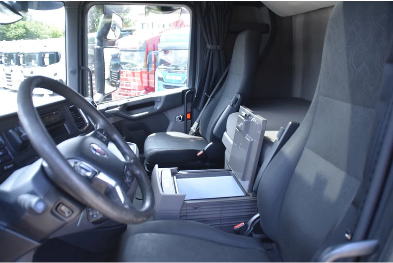 Scania S450 NGS 4x2NB - RETARDER - 746 TKM - FULL AIR - AIRCO - 2 x FUEL TANKS - TOP CONDITION - - Xe đầu kéo: hình 5 Scania S450 NGS 4x2NB - RETARDER - 746 TKM - FULL AIR - AIRCO - 2 x FUEL TANKS - TOP CONDITION - - Xe đầu kéo: hình 5