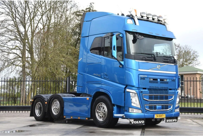 Volvo FH 540 Globe 6x2/4 - 633 TKM - HYDRAULICS - PTO - 2 BEDS - XENON - GOOD CONDITION - - Xe đầu kéo: hình 1 Volvo FH 540 Globe 6x2/4 - 633 TKM - HYDRAULICS - PTO - 2 BEDS - XENON - GOOD CONDITION - - Xe đầu kéo: hình 1