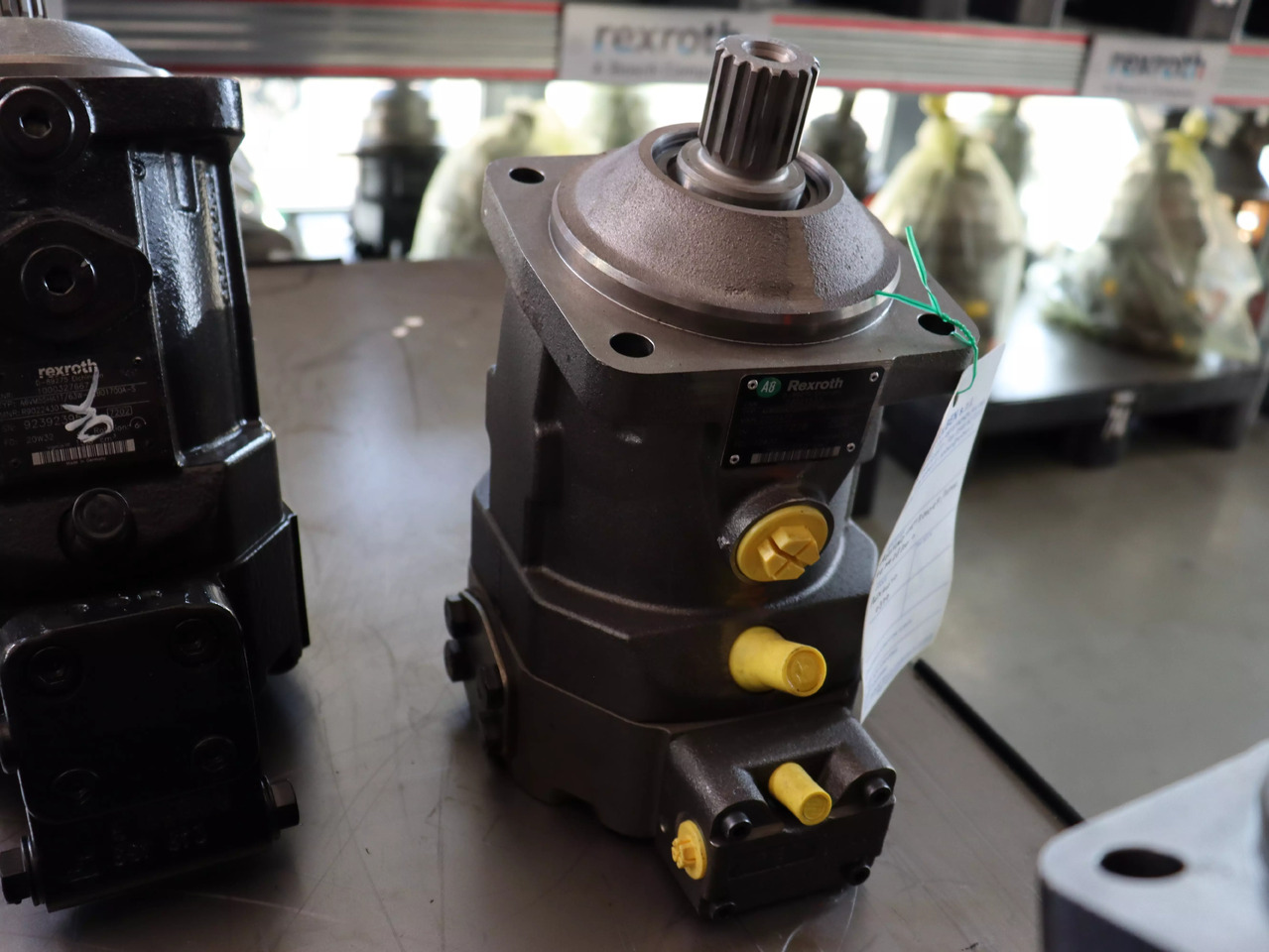REXROTH A6VM060HA2T30004F/71MWV0M4Z8200-0 - Động cơ thủy lực cho Máy móc xây dựng: hình 3 REXROTH A6VM060HA2T30004F/71MWV0M4Z8200-0 - Động cơ thủy lực cho Máy móc xây dựng: hình 3