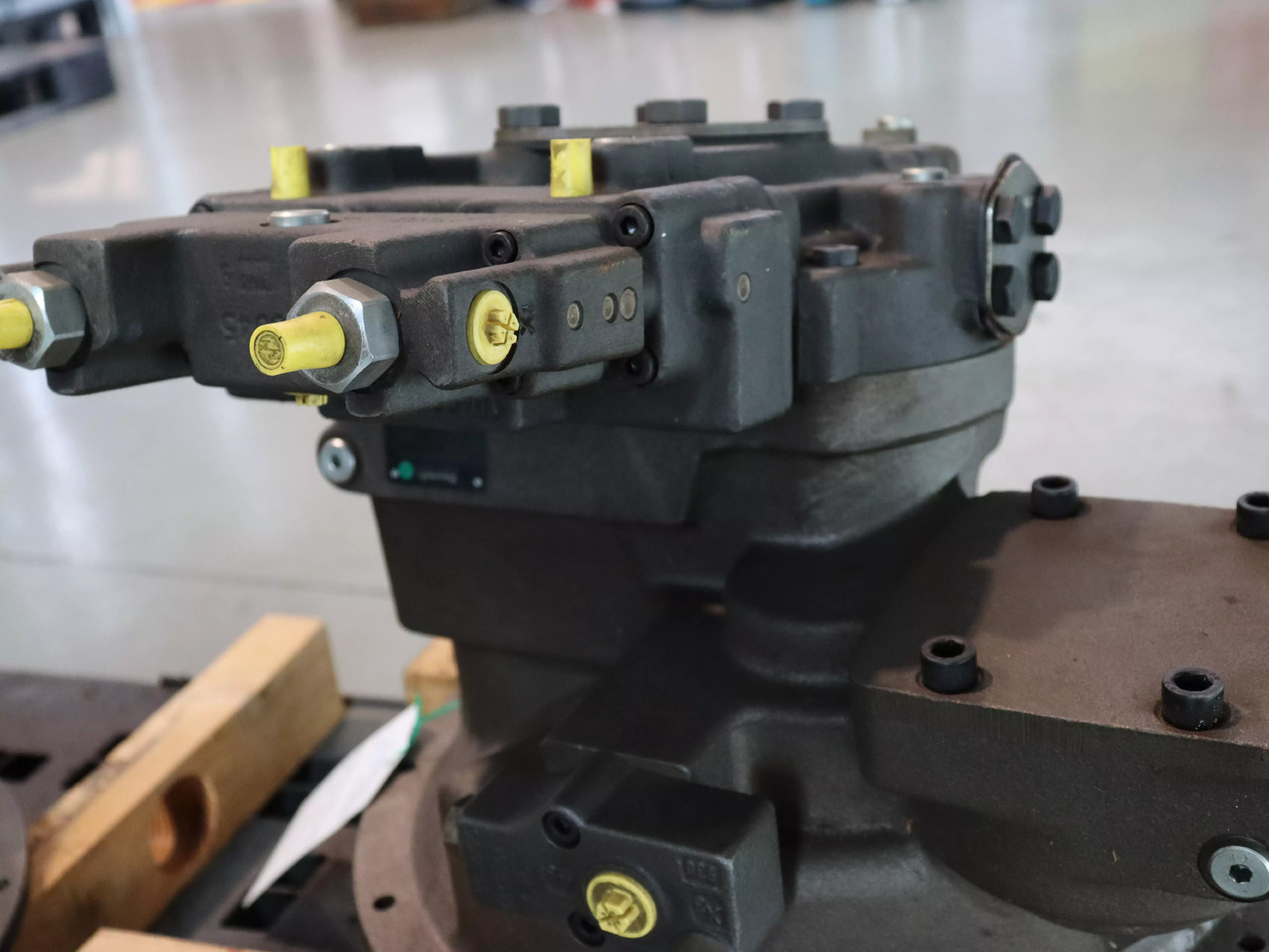 REXROTH A8VO107LA1KH1/63R1-NZG05F001 - Bơm thủy lực cho Thiết bị xử lý vật liệu: hình 1 REXROTH A8VO107LA1KH1/63R1-NZG05F001 - Bơm thủy lực cho Thiết bị xử lý vật liệu: hình 1