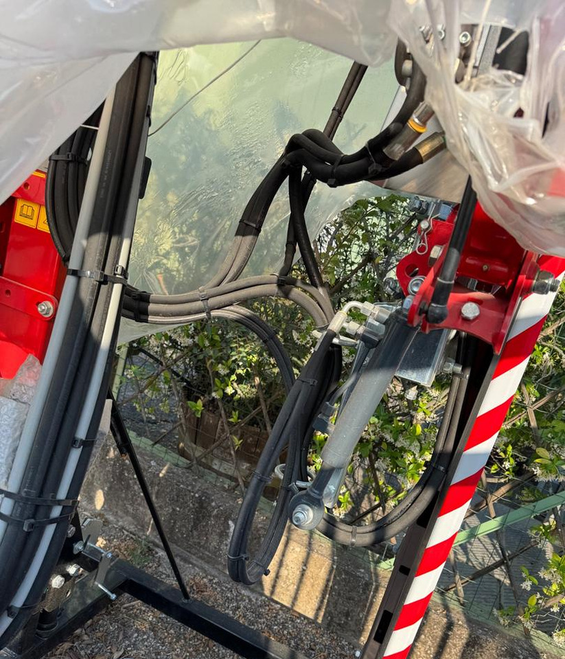 Cimatrice - Trang thiết bị vườn: hình 3 Cimatrice - Trang thiết bị vườn: hình 3