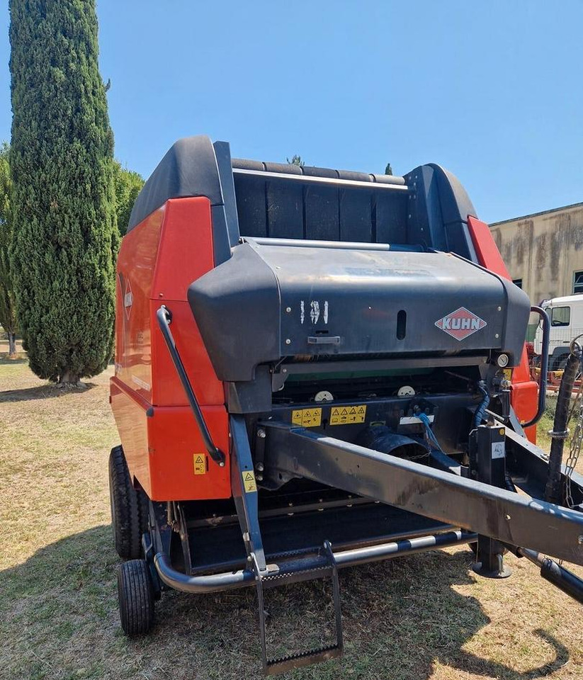 Rotopressa Kuhn - Máy đóng kiện tròn: hình 5 Rotopressa Kuhn - Máy đóng kiện tròn: hình 5