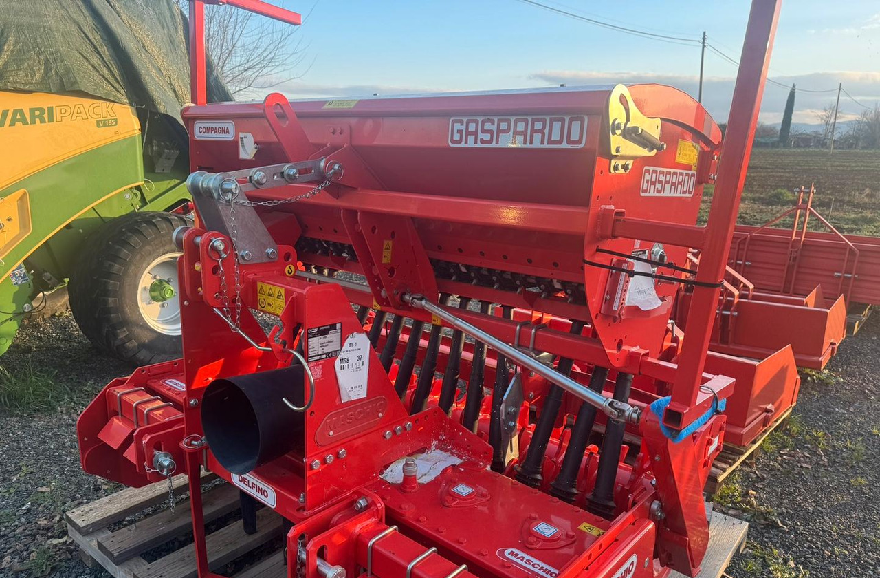 Seminatrice - Máy gieo hạt: hình 1 Seminatrice - Máy gieo hạt: hình 1