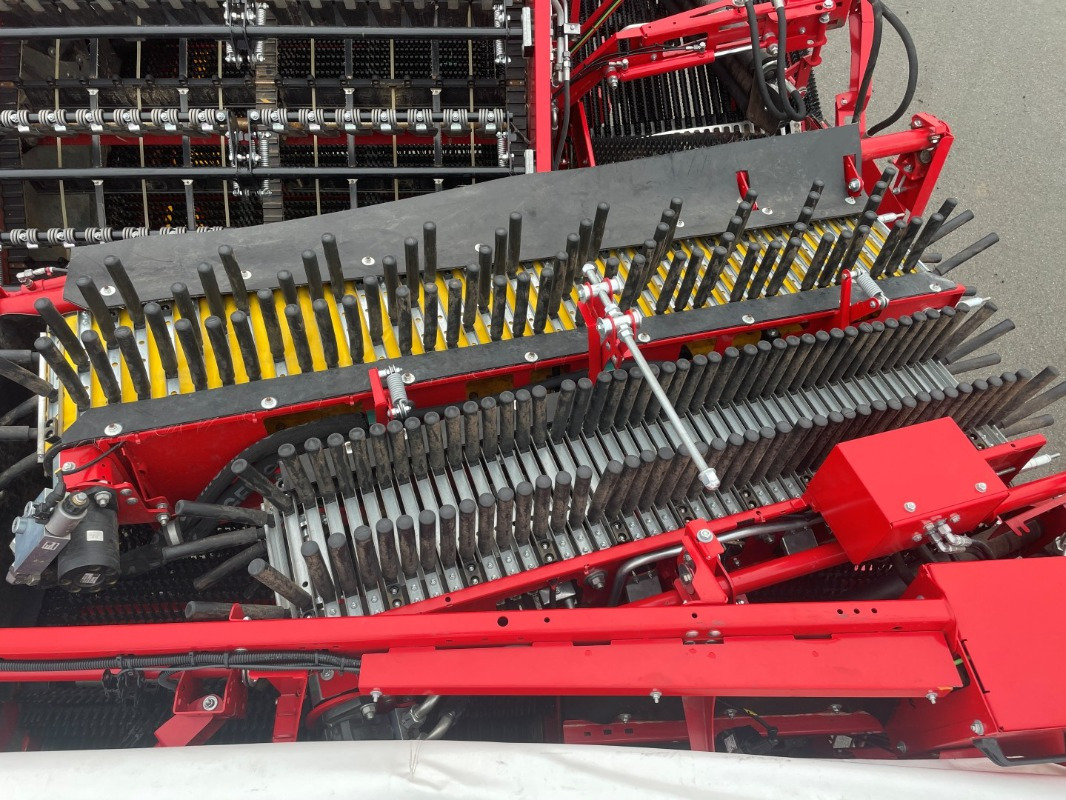 Grimme EVO 280 GEN II MC - Máy gặt: hình 5 Grimme EVO 280 GEN II MC - Máy gặt: hình 5