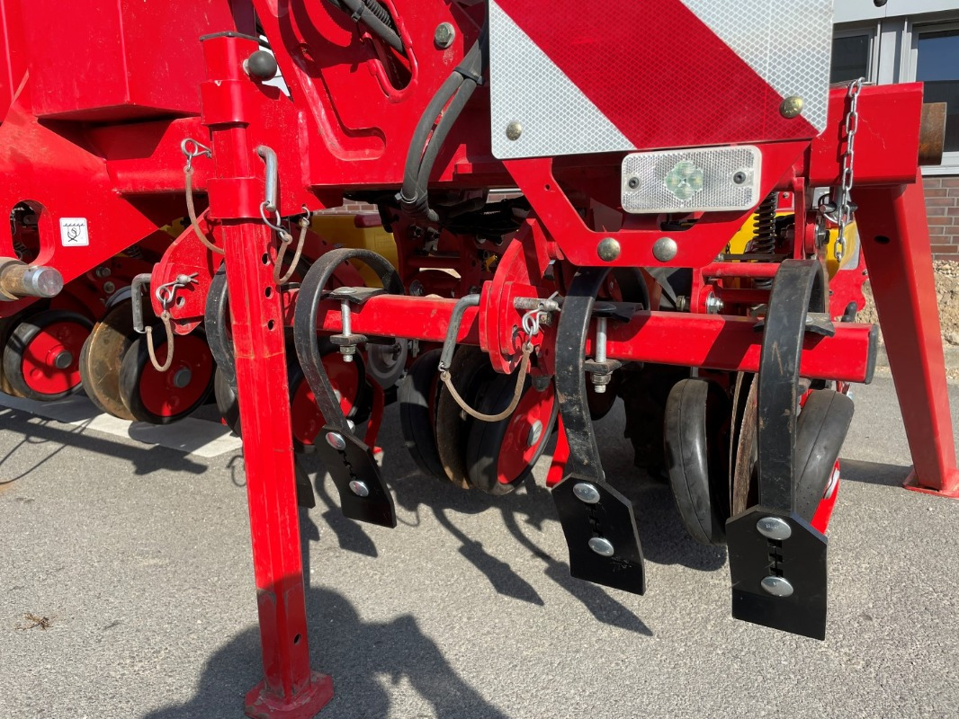 Grimme MATRIX 1200 - Máy gieo hạt: hình 5 Grimme MATRIX 1200 - Máy gieo hạt: hình 5