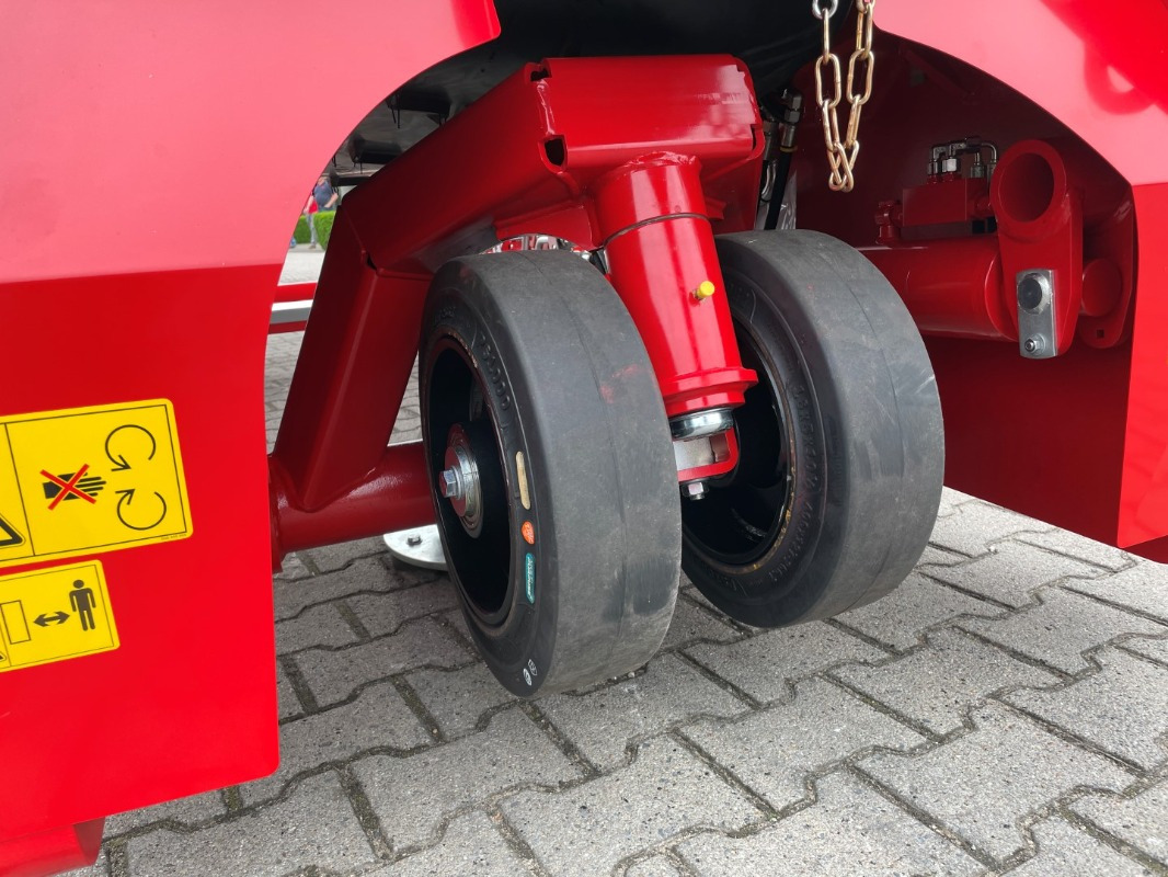 Grimme SL 716 - Rental - Trang thiết bị lưu trữ: hình 5 Grimme SL 716 - Rental - Trang thiết bị lưu trữ: hình 5